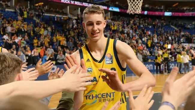 寄予厚望 寄予厚望